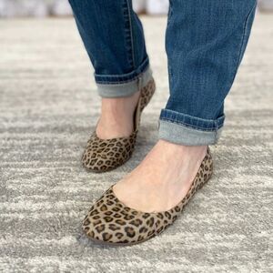 KALLI LEOPARD ANIMAL PRINT BALLARINAS POINTED TOE FAUX LEATHER FLAT WOME…